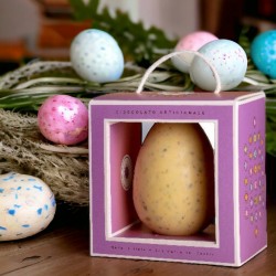 "Salt Notes" Easter Egg with White Chocolate and Pistachios • Small size